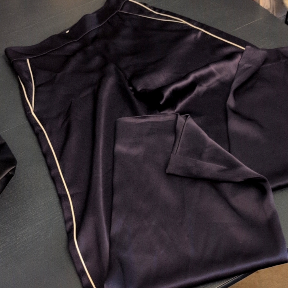 Aritzia Wilfred Clarisse Satin Wide Leg Pants